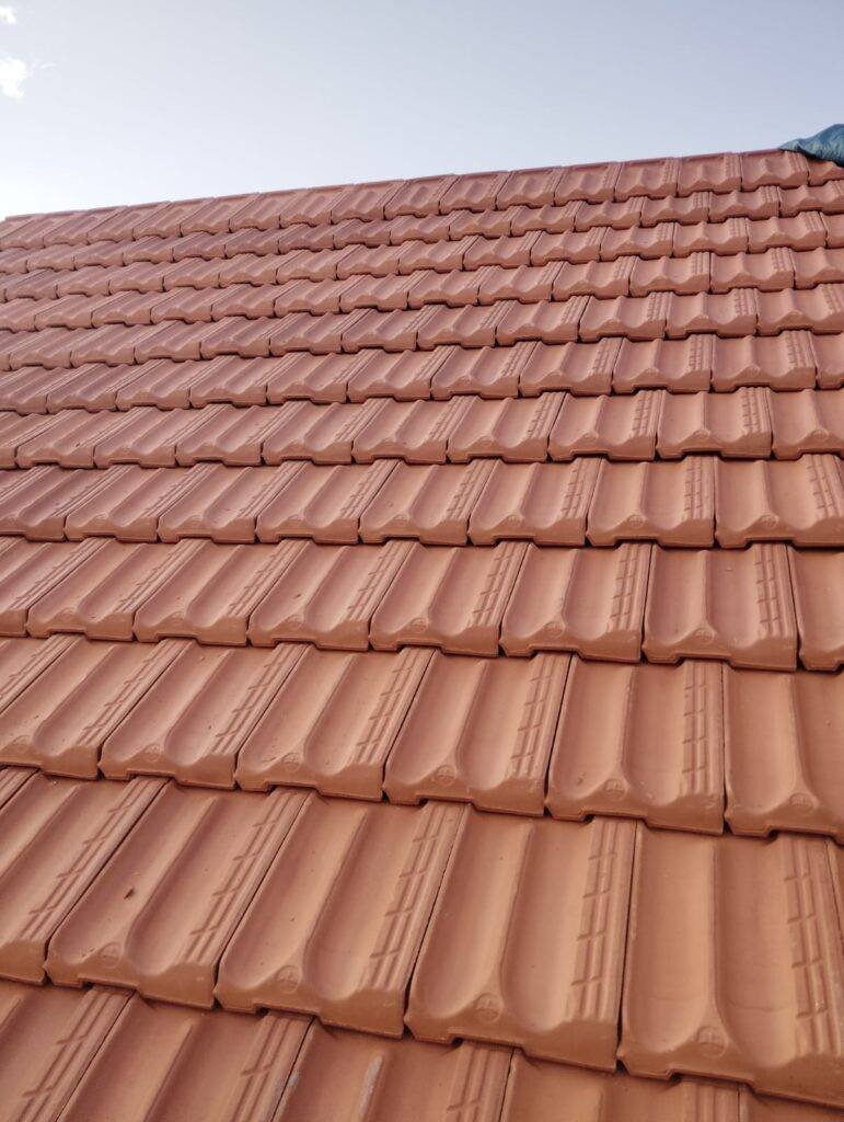 Renovation toiture en tuile - Photo 2